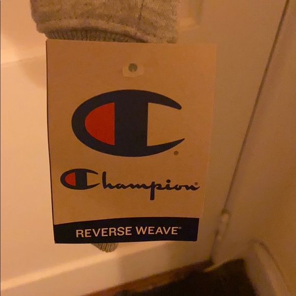 BRAND NEW Champion turtle neck sweatshirt - Picture 2 of 4
